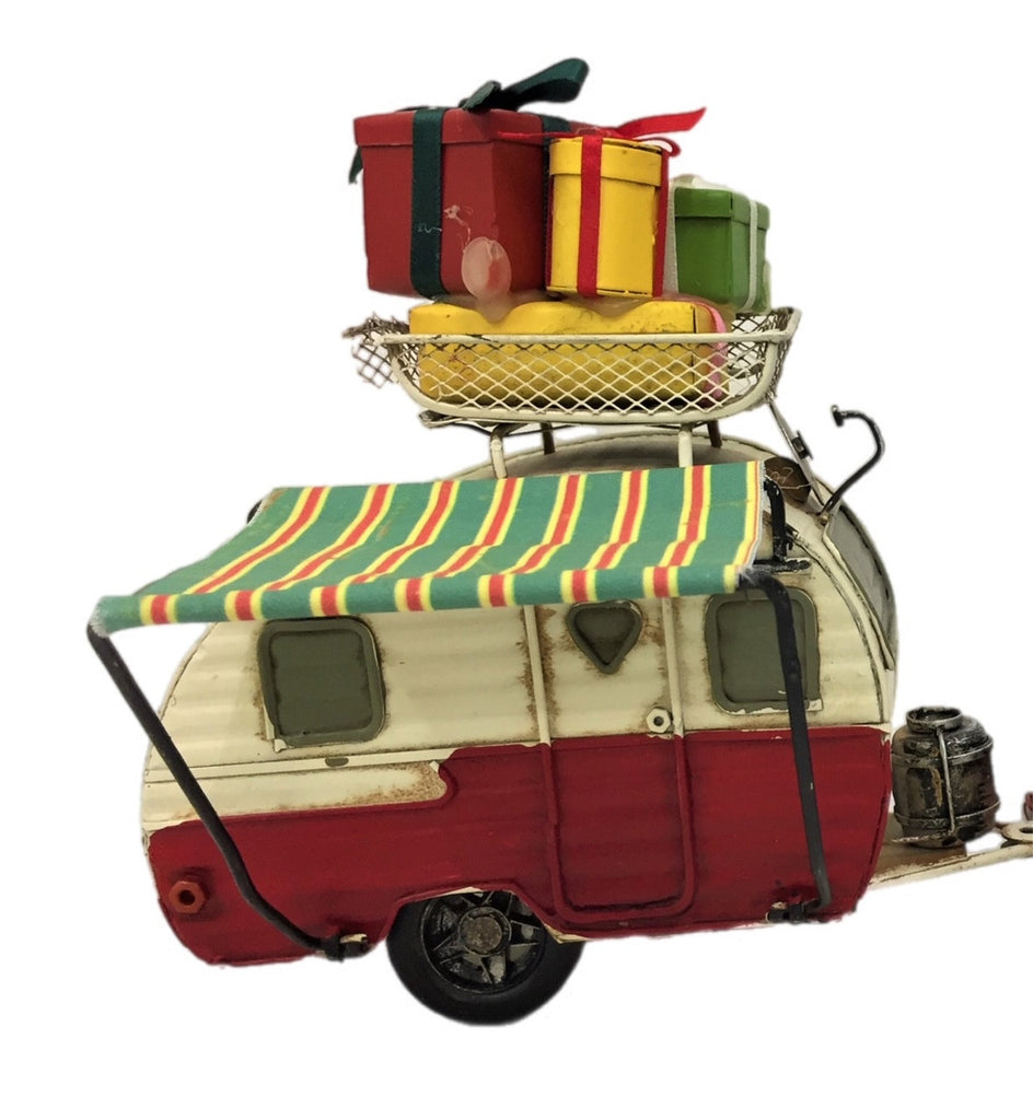 Bristlebrush Designs <br> Christmas Decoration <br> Red and White Caravan