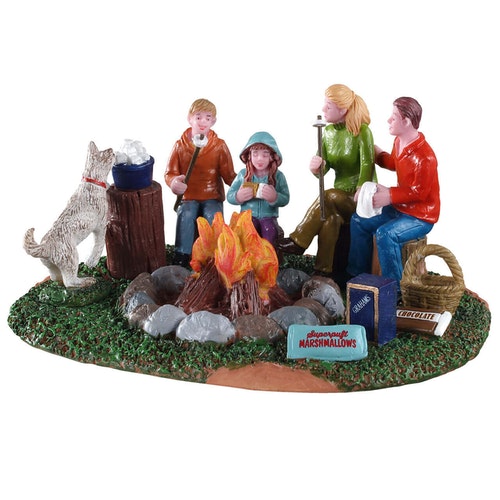 Lemax Table Piece <br> S'more Family Fun