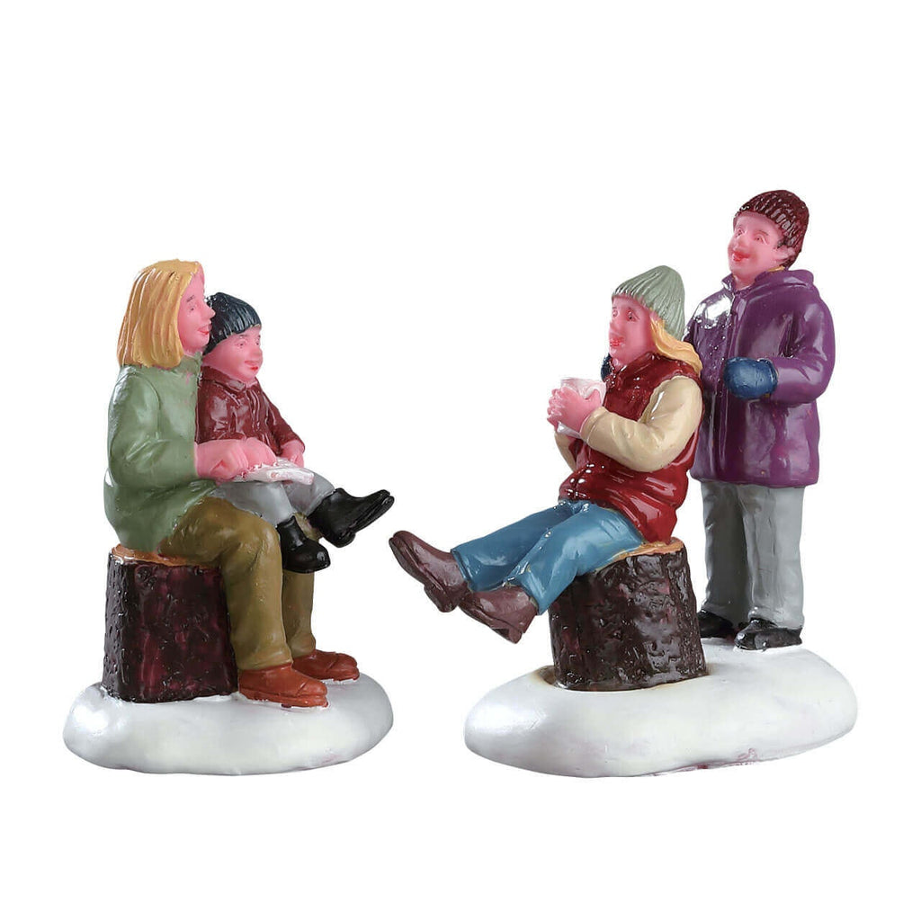 Lemax Figurine <br> Quality Time With Mom, Set of 2