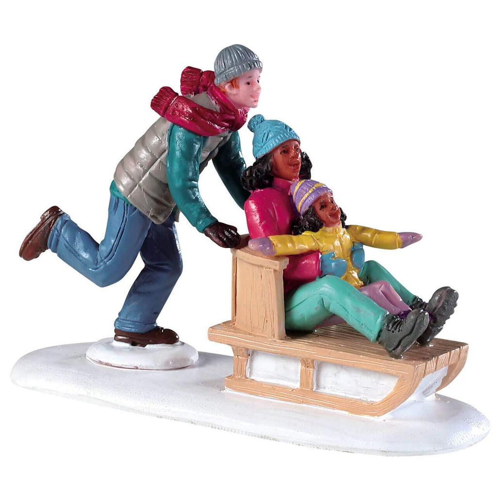 Lemax Figurine <br> Family Snow Day