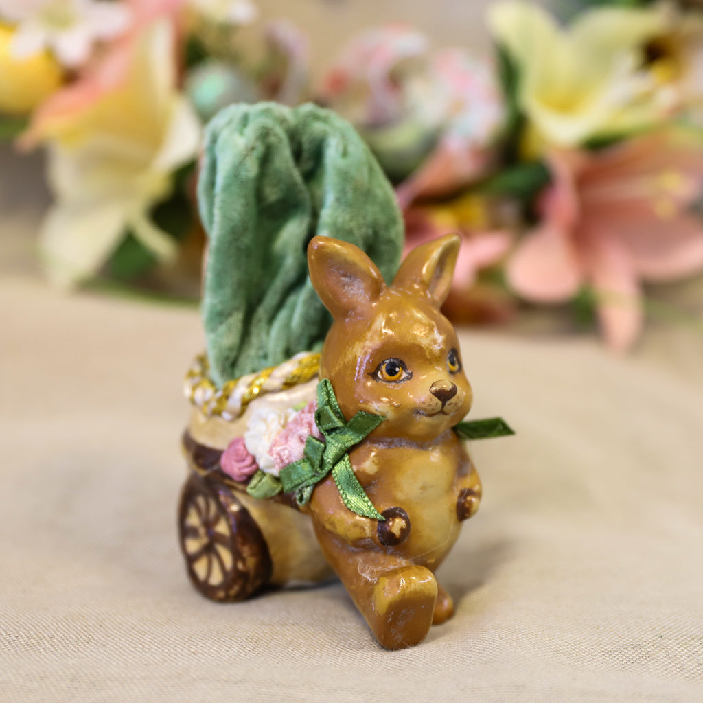 Katherine's Collection <br> Easter <br> 50s Bunny with Egg Cart Pouch